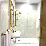 Boutique Puerta Del Sol 토렐라베가