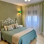 Gæstehus Boutique Puerta Del Sol Torrelavega