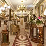 게스트하우스 Boutique Puerta Del Sol 4*