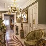 Boutique Puerta Del Sol Gæstehus