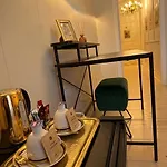Boutique Puerta Del Sol 4* 토렐라베가