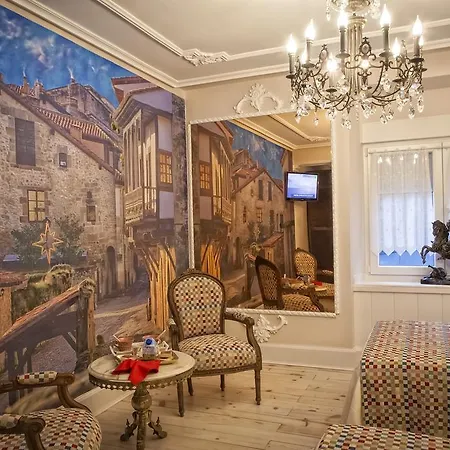 Boutique Puerta Del Sol 4*