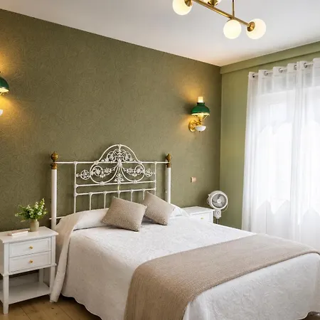 Boutique Puerta Del Sol Guest house 4*