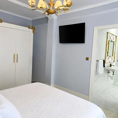 בית הארחה Boutique Puerta Del Sol 3*