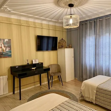 Boutique Puerta Del Sol 3*