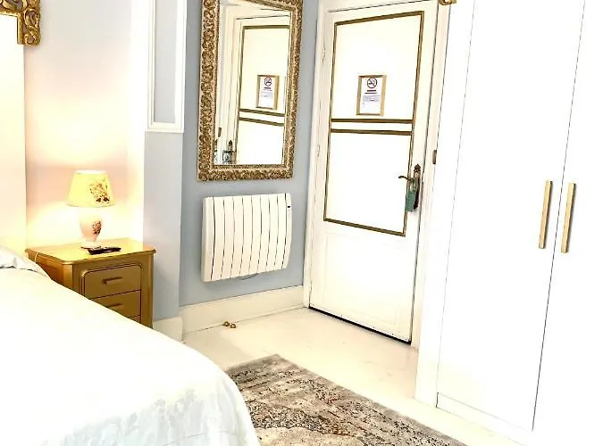 Boutique Puerta Del Sol 4*