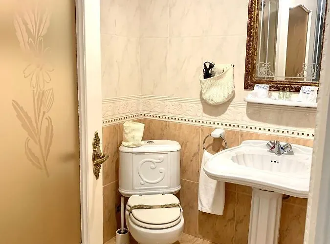 Boutique Puerta Del Sol Guest house 4*