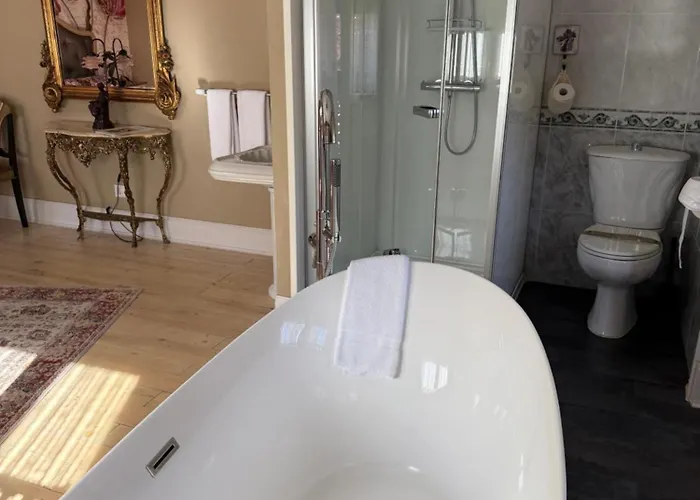 Guest house Boutique Puerta Del Sol 4*