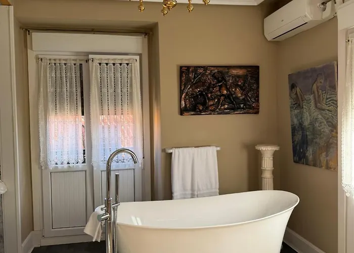 בית הארחה Boutique Puerta Del Sol טורלאבגה